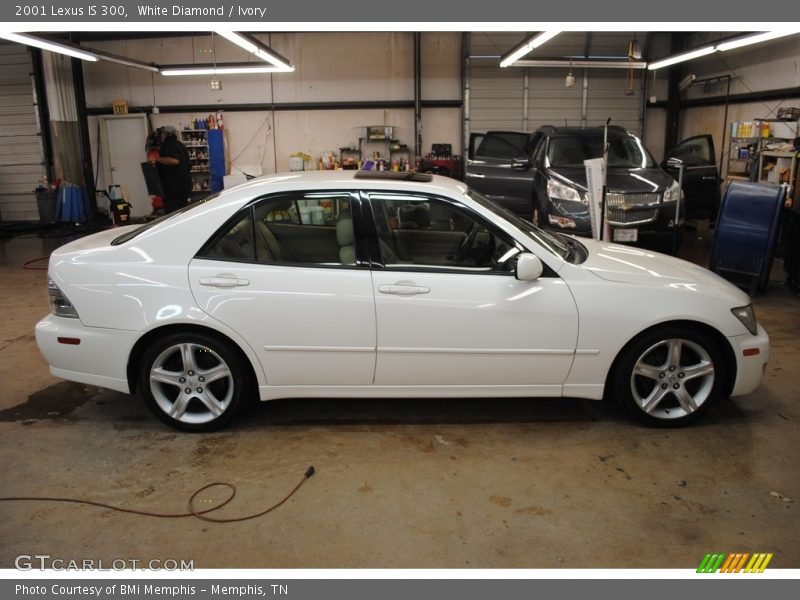 White Diamond / Ivory 2001 Lexus IS 300