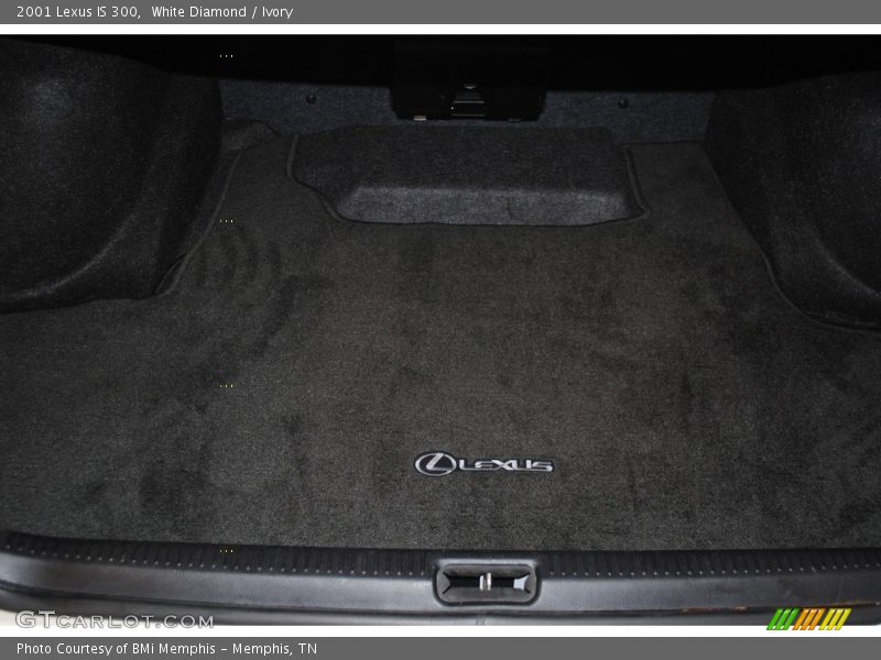 White Diamond / Ivory 2001 Lexus IS 300