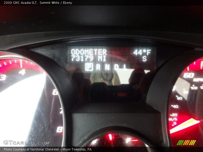 Summit White / Ebony 2009 GMC Acadia SLT