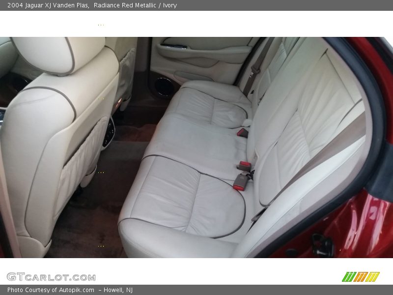 Radiance Red Metallic / Ivory 2004 Jaguar XJ Vanden Plas