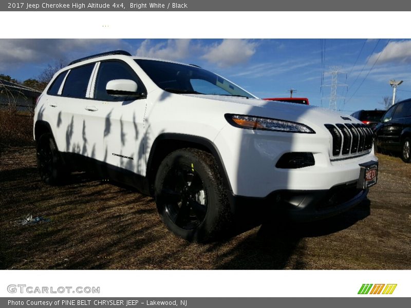 Bright White / Black 2017 Jeep Cherokee High Altitude 4x4