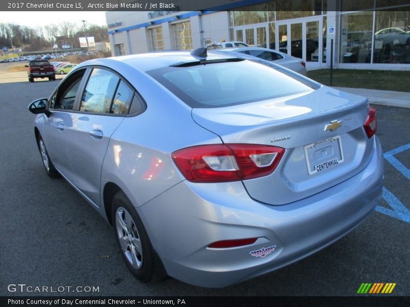 Arctic Blue Metallic / Jet Black 2017 Chevrolet Cruze LS