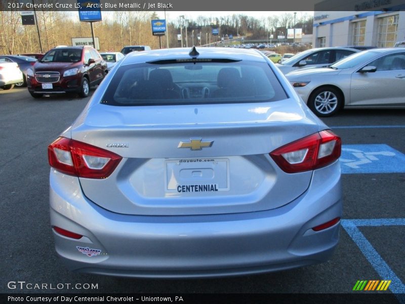 Arctic Blue Metallic / Jet Black 2017 Chevrolet Cruze LS