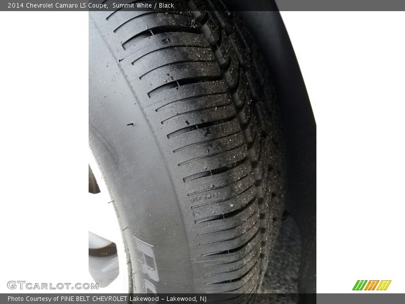 Summit White / Black 2014 Chevrolet Camaro LS Coupe