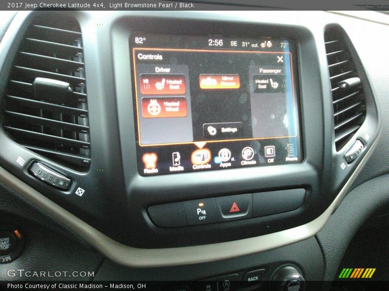 Light Brownstone Pearl / Black 2017 Jeep Cherokee Latitude 4x4