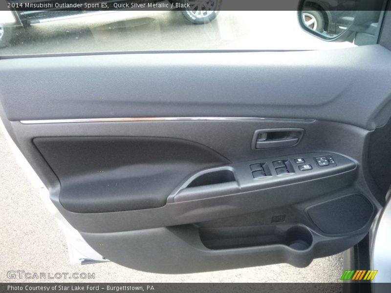 Quick Silver Metallic / Black 2014 Mitsubishi Outlander Sport ES