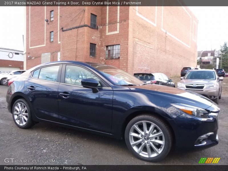 Front 3/4 View of 2017 MAZDA3 Grand Touring 4 Door