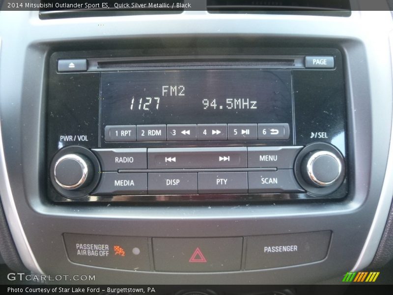 Quick Silver Metallic / Black 2014 Mitsubishi Outlander Sport ES