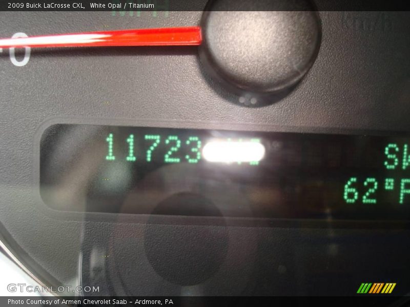 White Opal / Titanium 2009 Buick LaCrosse CXL