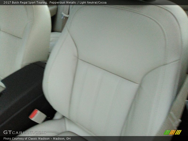 Pepperdust Metallic / Light Neutral/Cocoa 2017 Buick Regal Sport Touring