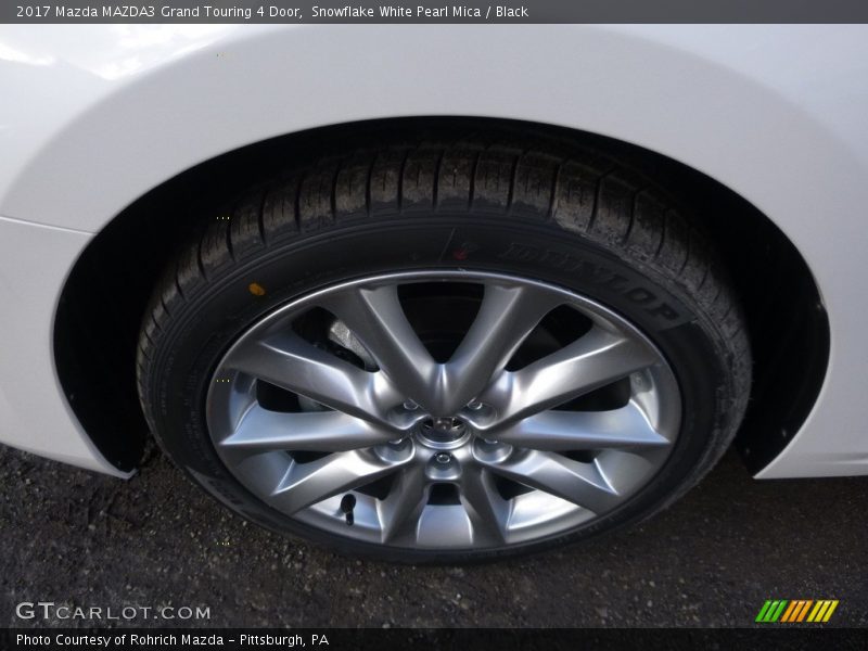 Snowflake White Pearl Mica / Black 2017 Mazda MAZDA3 Grand Touring 4 Door
