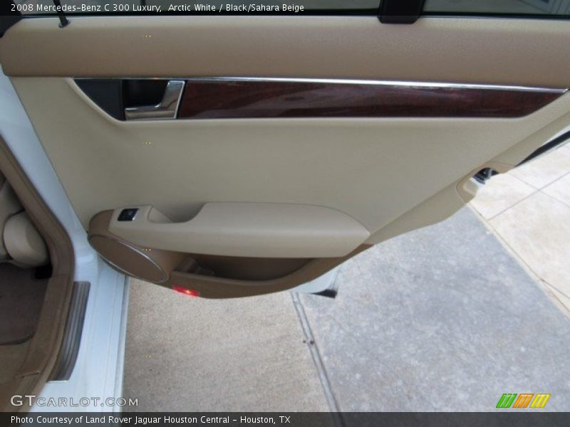 Arctic White / Black/Sahara Beige 2008 Mercedes-Benz C 300 Luxury