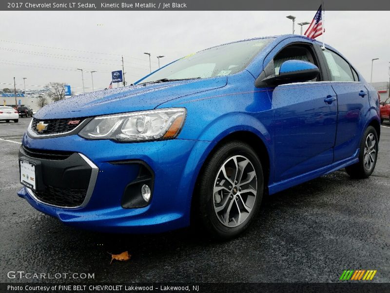 Front 3/4 View of 2017 Sonic LT Sedan