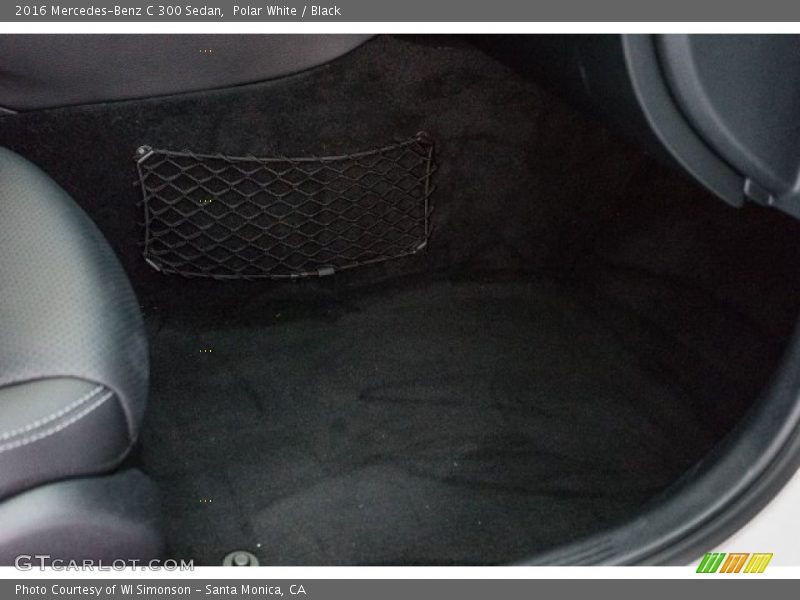 Polar White / Black 2016 Mercedes-Benz C 300 Sedan