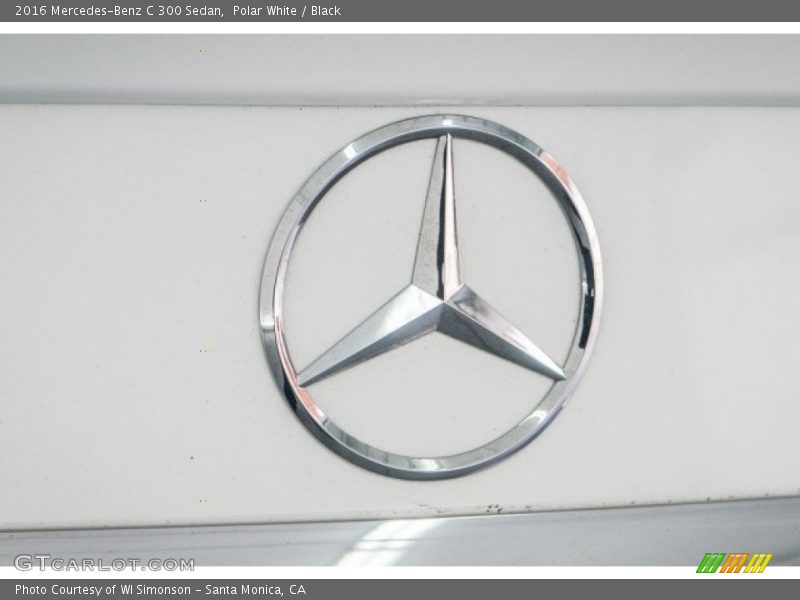 Polar White / Black 2016 Mercedes-Benz C 300 Sedan