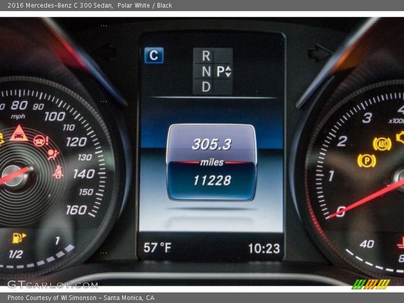 Polar White / Black 2016 Mercedes-Benz C 300 Sedan