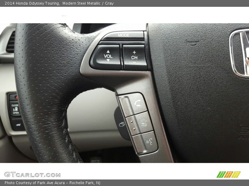 Modern Steel Metallic / Gray 2014 Honda Odyssey Touring