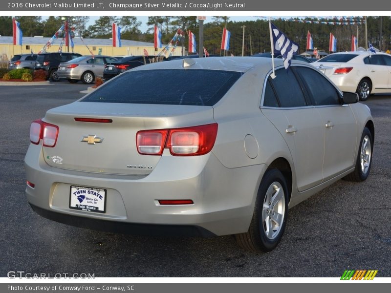 Champagne Silver Metallic / Cocoa/Light Neutral 2016 Chevrolet Malibu Limited LT