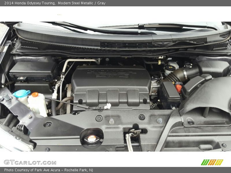 Modern Steel Metallic / Gray 2014 Honda Odyssey Touring