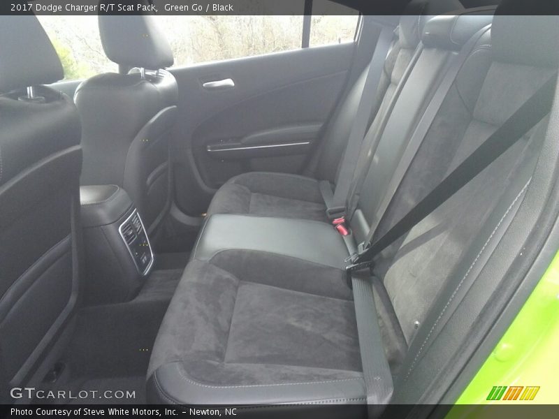 Green Go / Black 2017 Dodge Charger R/T Scat Pack