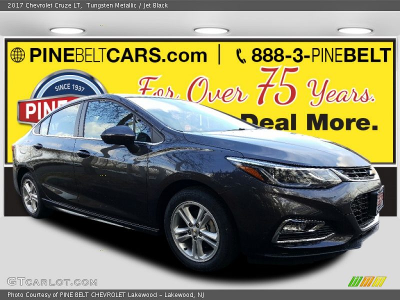 Tungsten Metallic / Jet Black 2017 Chevrolet Cruze LT