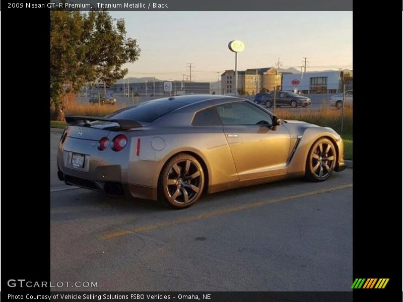 Titanium Metallic / Black 2009 Nissan GT-R Premium
