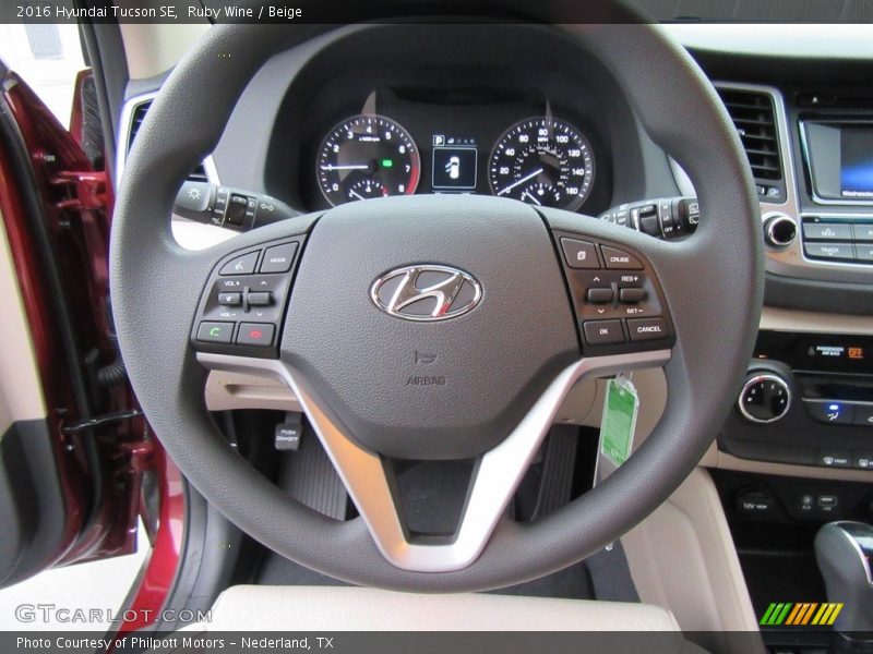 Ruby Wine / Beige 2016 Hyundai Tucson SE