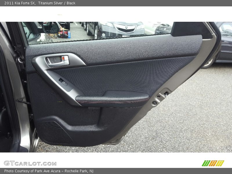 Titanium Silver / Black 2011 Kia Forte SX