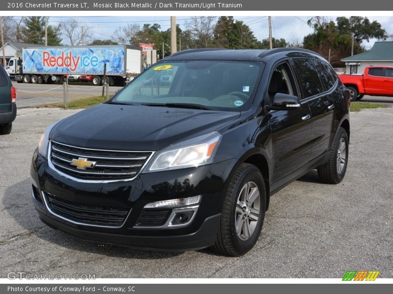 Mosaic Black Metallic / Dark Titanium/Light Titanium 2016 Chevrolet Traverse LT