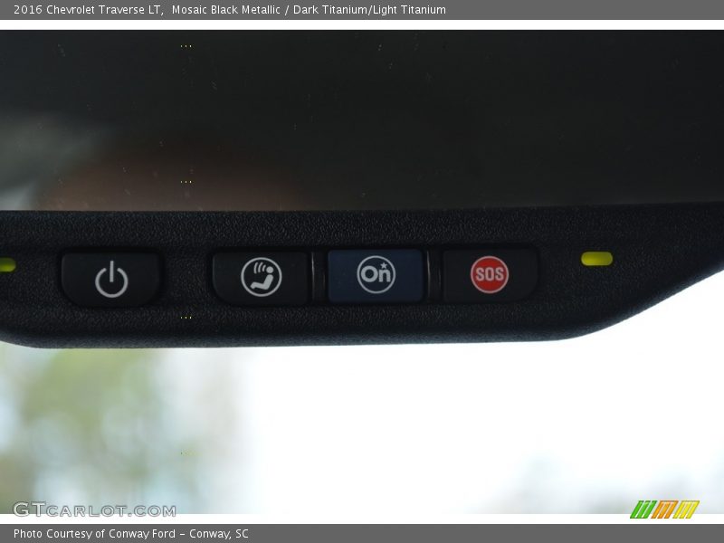 Mosaic Black Metallic / Dark Titanium/Light Titanium 2016 Chevrolet Traverse LT