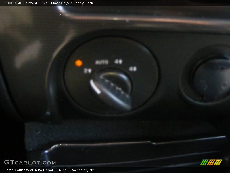 Black Onyx / Ebony Black 2006 GMC Envoy SLT 4x4