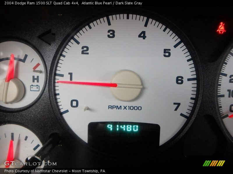 Atlantic Blue Pearl / Dark Slate Gray 2004 Dodge Ram 1500 SLT Quad Cab 4x4