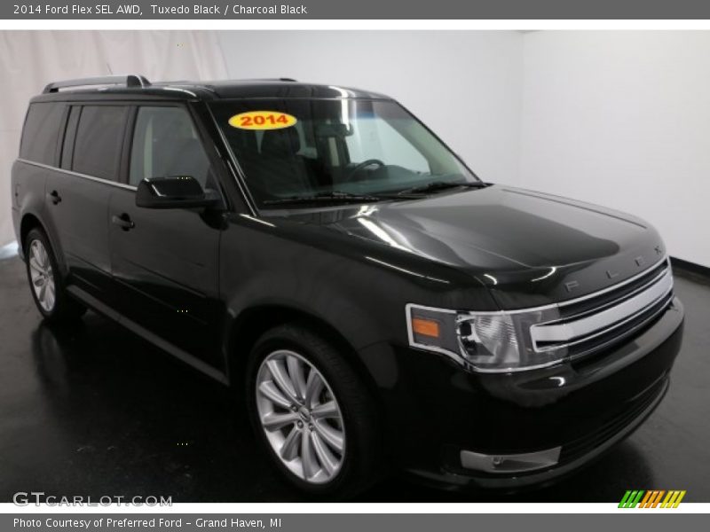 Tuxedo Black / Charcoal Black 2014 Ford Flex SEL AWD