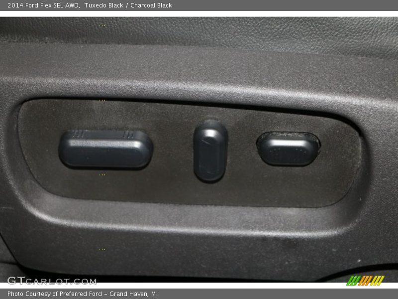 Tuxedo Black / Charcoal Black 2014 Ford Flex SEL AWD