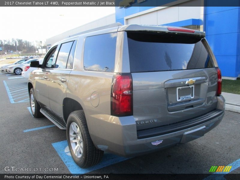 Pepperdust Metallic / Jet Black 2017 Chevrolet Tahoe LT 4WD