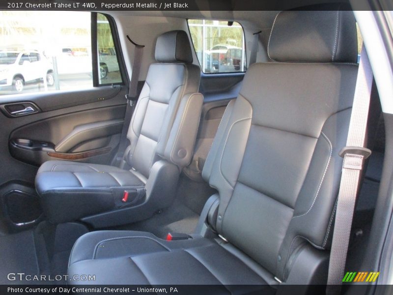 Pepperdust Metallic / Jet Black 2017 Chevrolet Tahoe LT 4WD