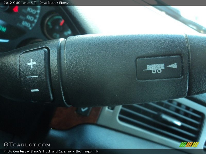 Onyx Black / Ebony 2012 GMC Yukon SLT