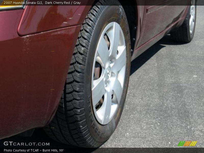 Dark Cherry Red / Gray 2007 Hyundai Sonata GLS