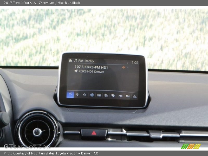 Chromium / Mid-Blue Black 2017 Toyota Yaris iA