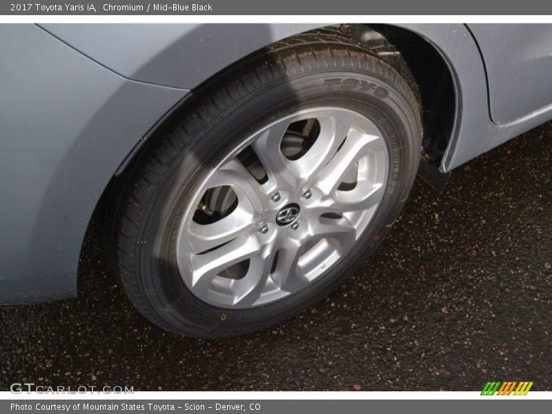 Chromium / Mid-Blue Black 2017 Toyota Yaris iA