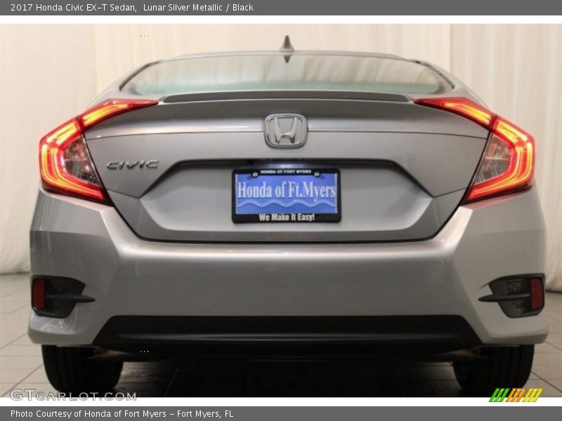 Lunar Silver Metallic / Black 2017 Honda Civic EX-T Sedan