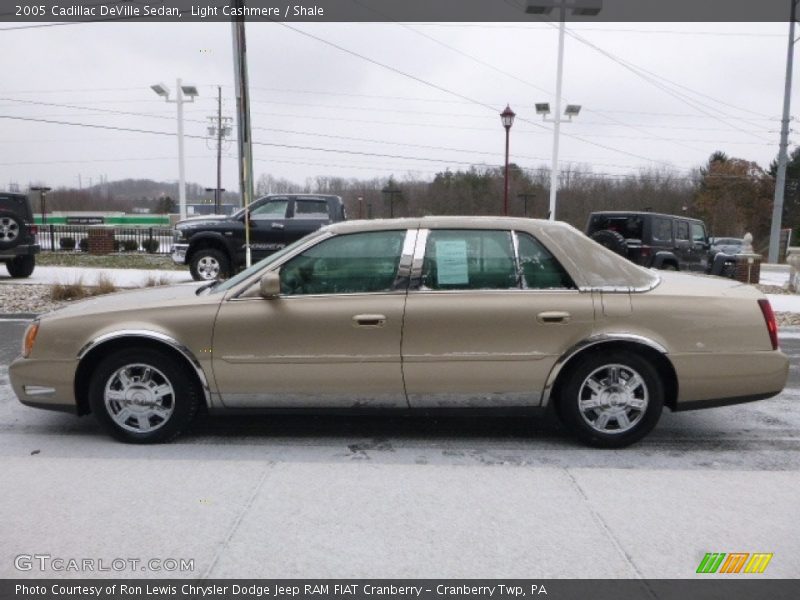 Light Cashmere / Shale 2005 Cadillac DeVille Sedan