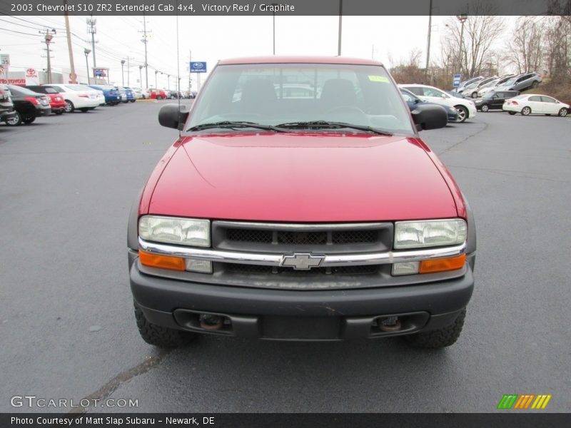 Victory Red / Graphite 2003 Chevrolet S10 ZR2 Extended Cab 4x4