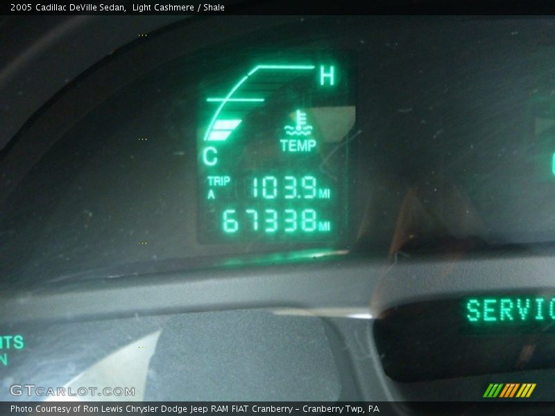 Light Cashmere / Shale 2005 Cadillac DeVille Sedan