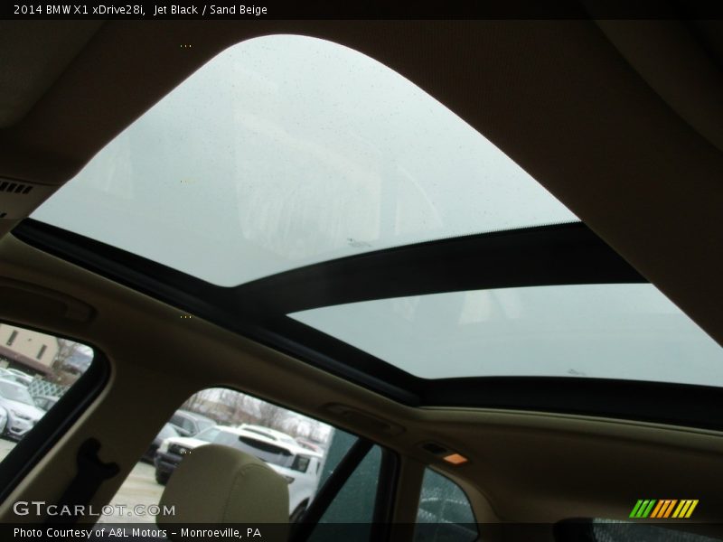 Jet Black / Sand Beige 2014 BMW X1 xDrive28i