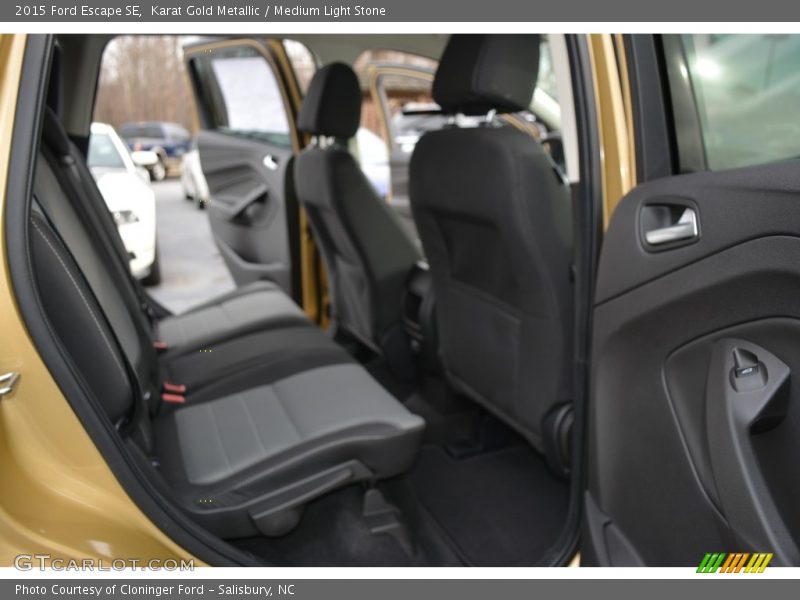 Karat Gold Metallic / Medium Light Stone 2015 Ford Escape SE