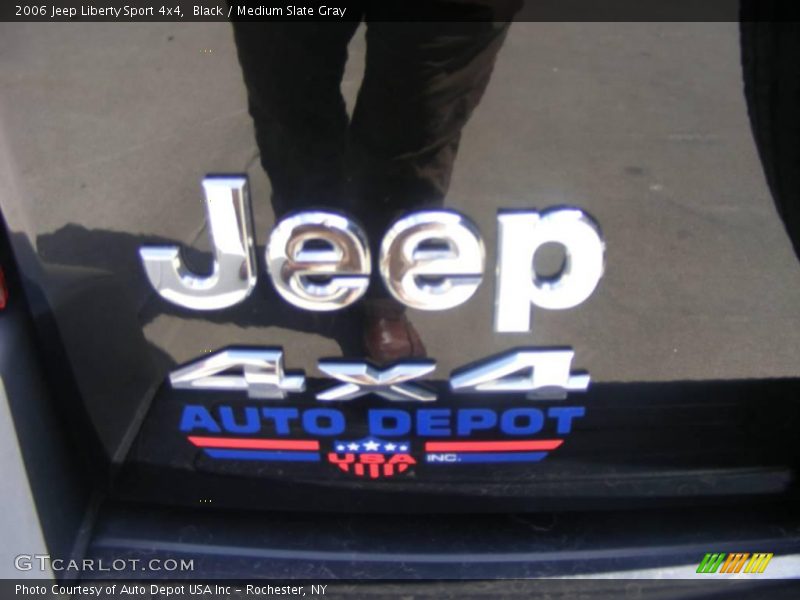 Black / Medium Slate Gray 2006 Jeep Liberty Sport 4x4