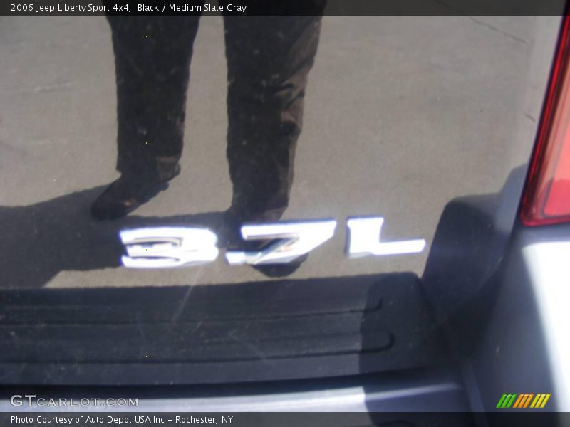 Black / Medium Slate Gray 2006 Jeep Liberty Sport 4x4