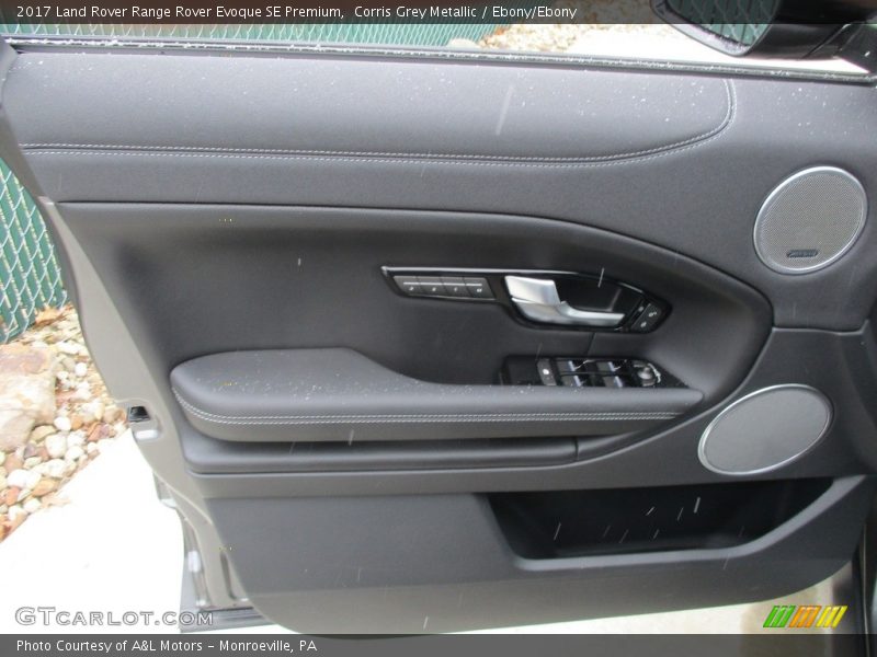 Door Panel of 2017 Range Rover Evoque SE Premium