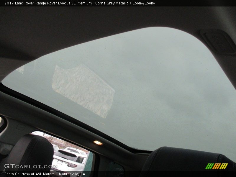 Corris Grey Metallic / Ebony/Ebony 2017 Land Rover Range Rover Evoque SE Premium